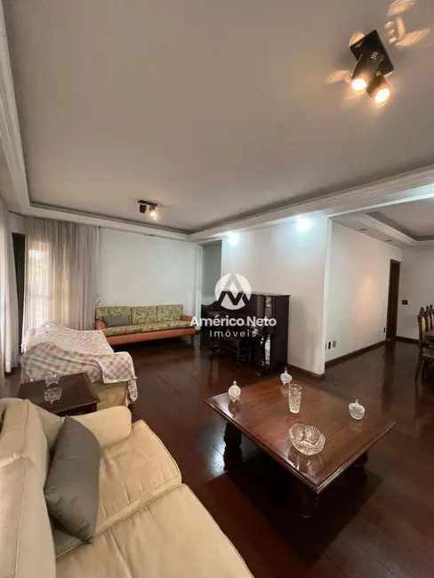 Foto 3 de Apartamento com 3 quartos à venda, 224m2 em Santo Antônio, Sao Caetano Do Sul - SP