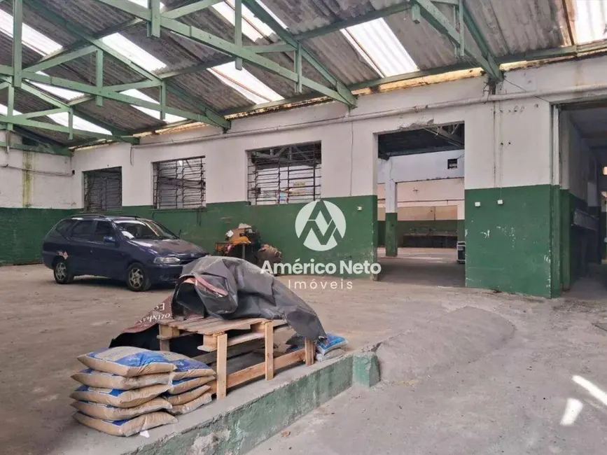 Foto 1 de Armazém / Galpão à venda e para alugar, 800m2 em Campestre, Santo Andre - SP