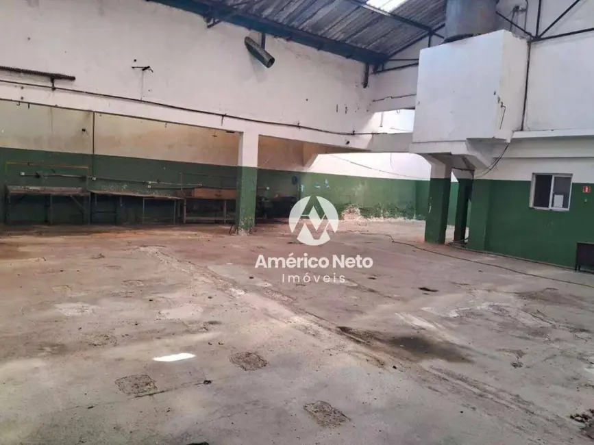 Foto 2 de Armazém / Galpão à venda e para alugar, 800m2 em Campestre, Santo Andre - SP