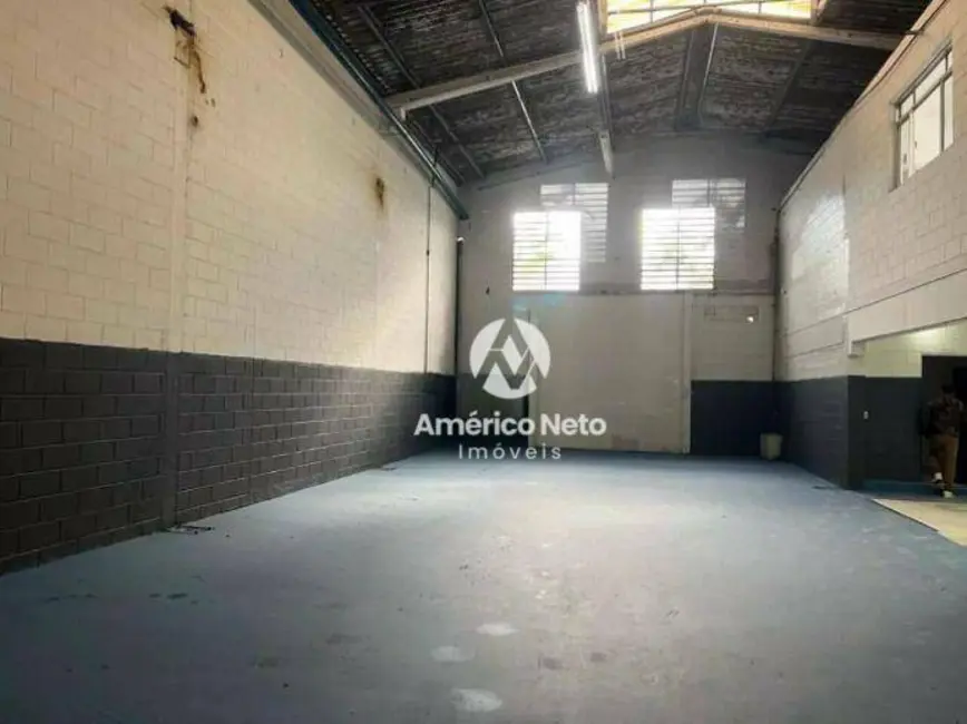 Foto 3 de Armazém / Galpão para alugar, 1846m2 em Vila Sacadura Cabral, Santo Andre - SP