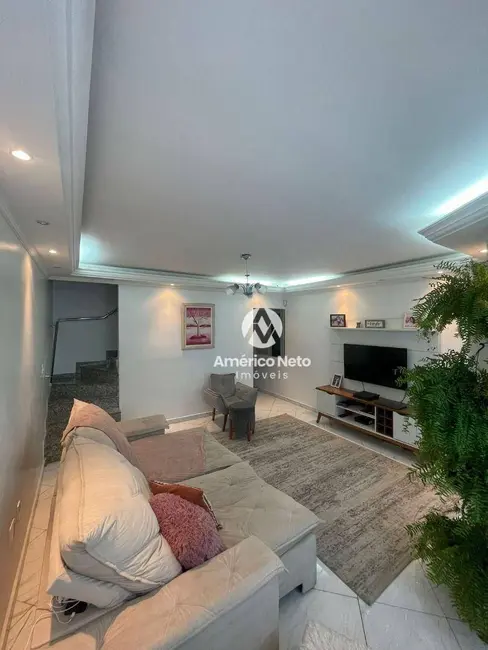 Sobrado com 3 quartos à venda, 150m2 em Vila Camilópolis, Santo Andre - SP - imagem 5 Foto 5 de Sobrado com 3 quartos à venda, 150m2 em Vila Camilópolis, Santo Andre - SP