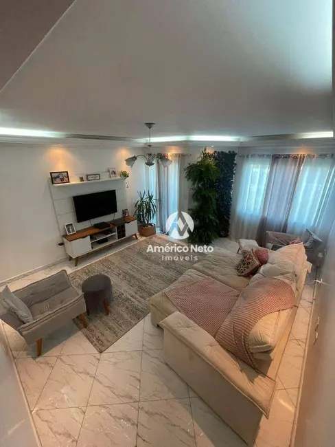 Sobrado com 3 quartos à venda, 150m2 em Vila Camilópolis, Santo Andre - SP - imagem 4 Foto 4 de Sobrado com 3 quartos à venda, 150m2 em Vila Camilópolis, Santo Andre - SP