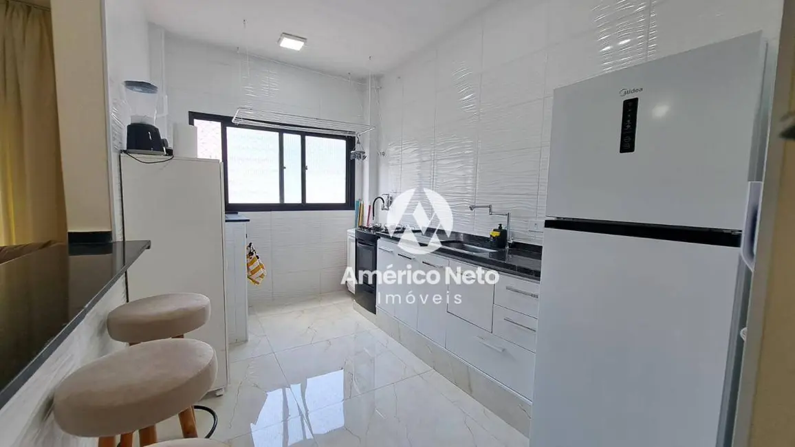 Foto 8 de Apartamento com 2 quartos à venda, 75m2 em Canto do Forte, Praia Grande - SP