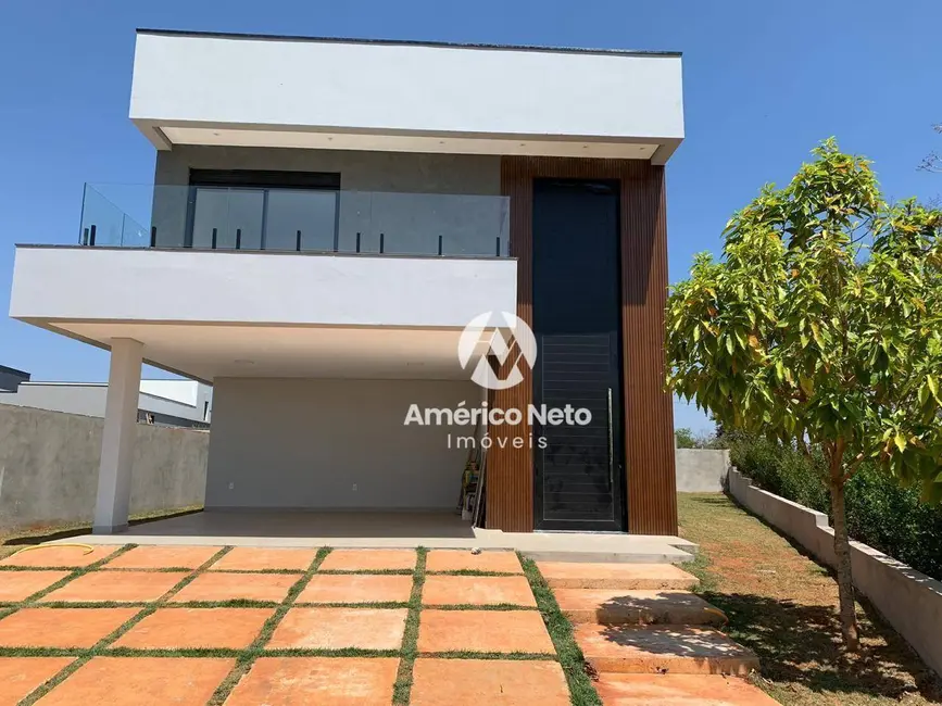 Foto 3 de Sobrado com 3 quartos à venda, 180m2 em Cesario Lange - SP