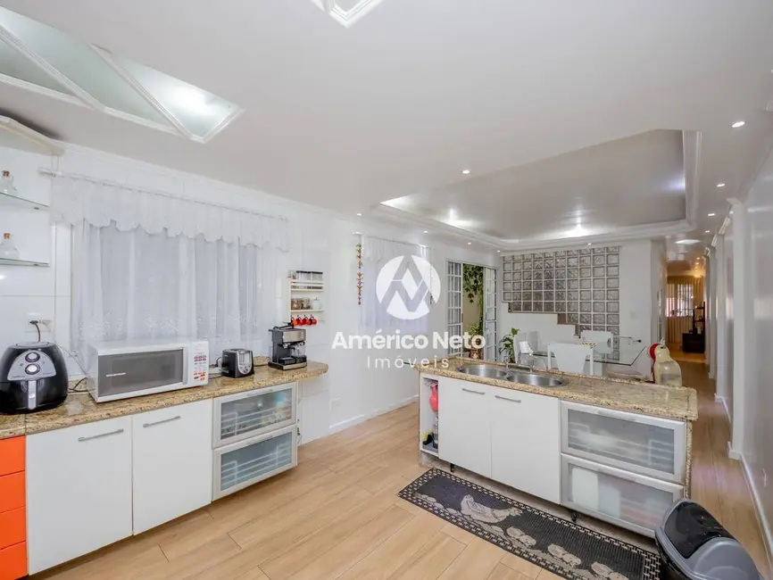 Foto 1 de Sobrado com 3 quartos à venda, 150m2 em Mauá, Sao Caetano Do Sul - SP