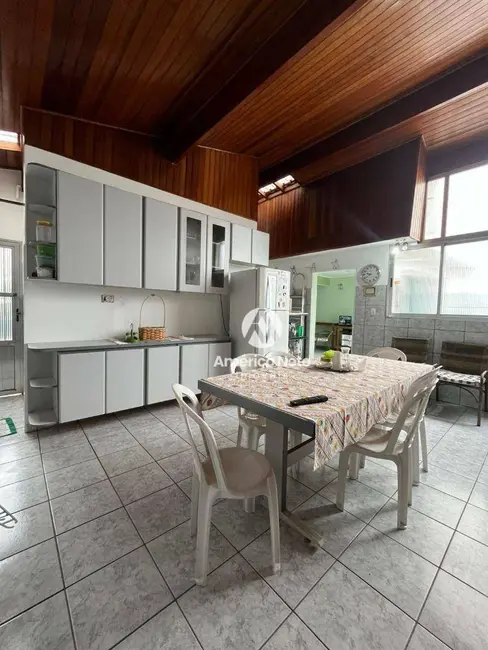 Foto 1 de Casa com 2 quartos à venda, 180m2 em Sao Caetano Do Sul - SP
