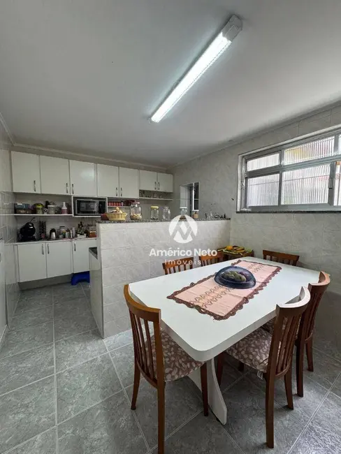 Sobrado com 3 quartos à venda, 152m2 em Sao Bernardo Do Campo - SP - imagem 9 Foto 9 de Sobrado com 3 quartos à venda, 152m2 em Sao Bernardo Do Campo - SP