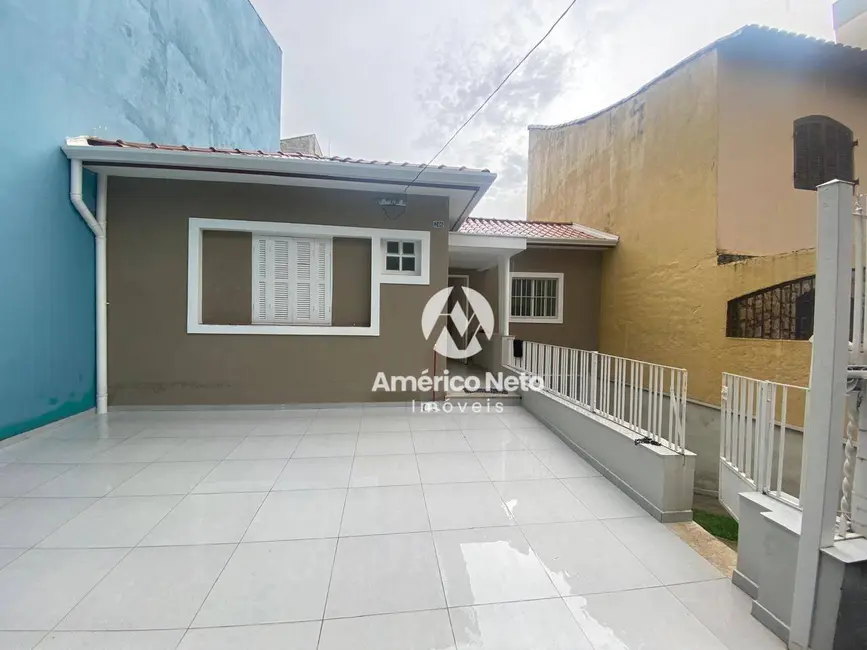 Foto 5 de Casa com 2 quartos para alugar, 120m2 em Osvaldo Cruz, Sao Caetano Do Sul - SP