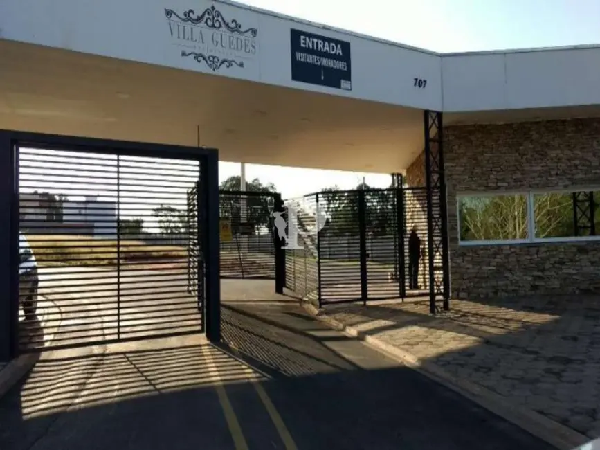 Foto 1 de Terreno / Lote à venda, 300m2 em Jaguariuna, SP