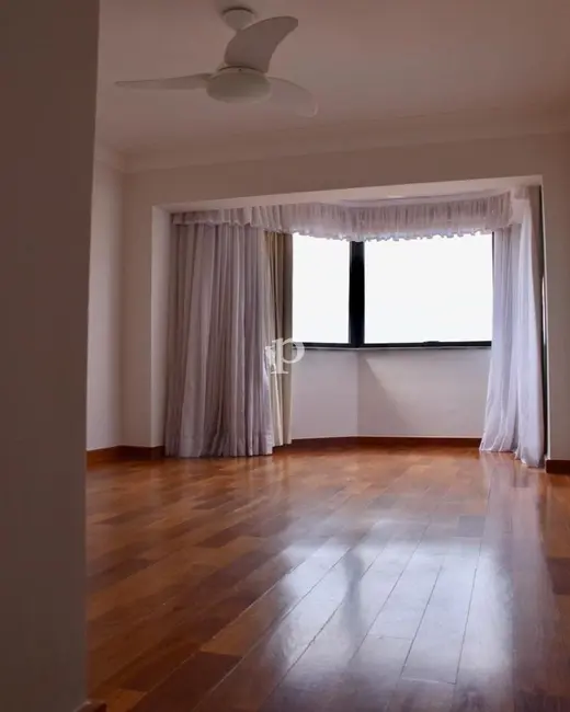 Cobertura com 3 quartos à venda, 188m2 em Jardim Flamboyant, Campinas - SP - imagem 9 Foto 9 de Cobertura com 3 quartos à venda, 188m2 em Jardim Flamboyant, Campinas - SP