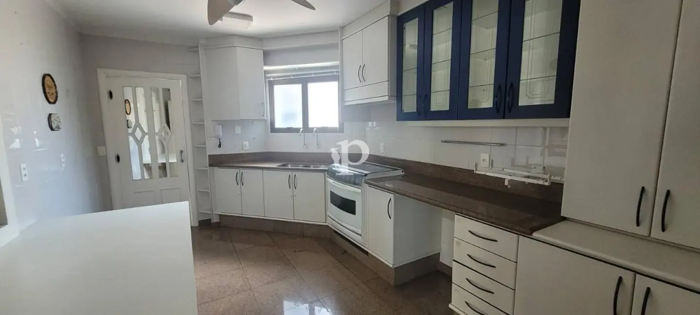 Foto 8 de Apartamento com 4 quartos à venda, 261m2 em Cambuí, Campinas - SP