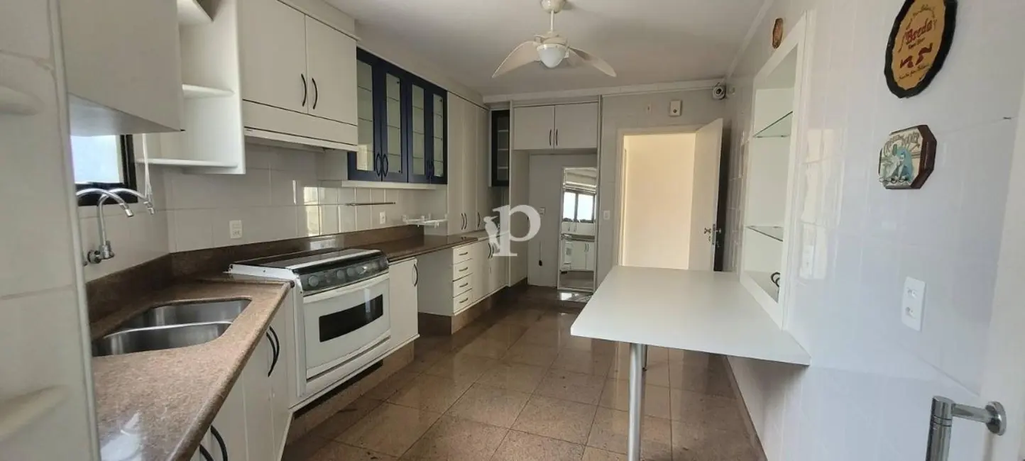 Foto 7 de Apartamento com 4 quartos à venda, 261m2 em Cambuí, Campinas - SP