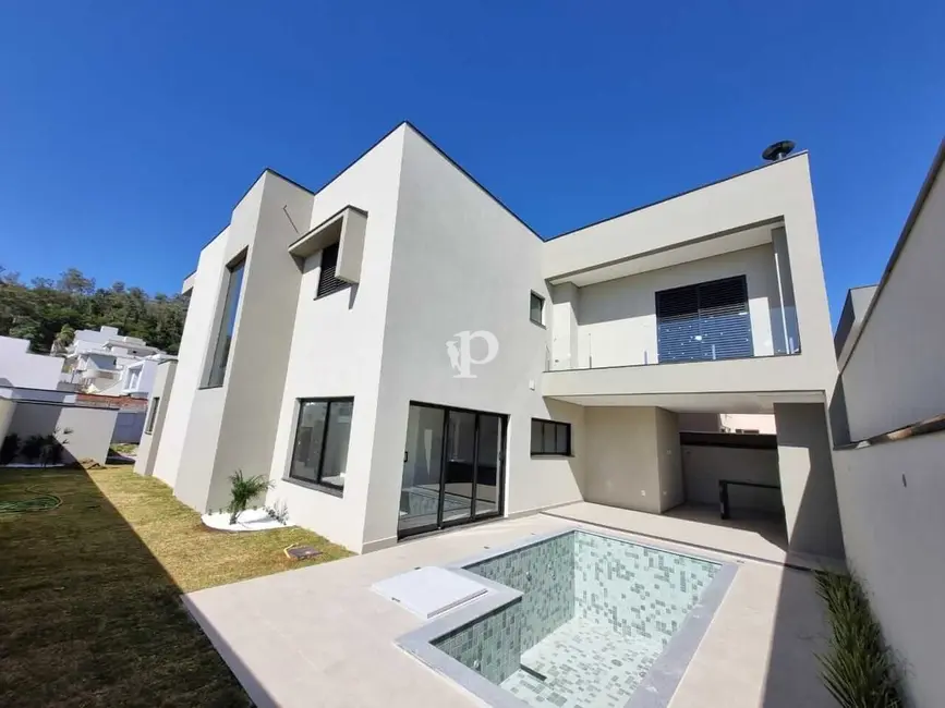 Casa de Condomínio com 3 quartos à venda, 216m2 em Roncáglia, Valinhos - SP - imagem 3 Foto 3 de Casa de Condomínio com 3 quartos à venda, 216m2 em Roncáglia, Valinhos - SP