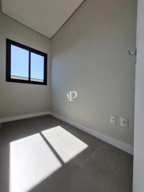 Casa de Condomínio com 3 quartos à venda, 216m2 em Roncáglia, Valinhos - SP - imagem 6 Foto 6 de Casa de Condomínio com 3 quartos à venda, 216m2 em Roncáglia, Valinhos - SP