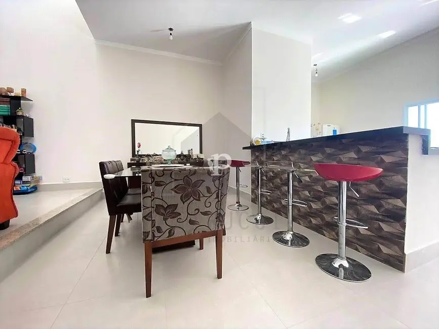 Foto 6 de Casa de Condomínio com 3 quartos à venda, 213m2 em Swiss Park, Campinas - SP