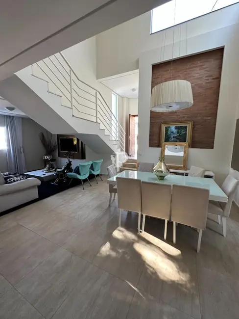 Foto 6 de Casa de Condomínio com 3 quartos à venda, 248m2 em Jardim Monte Verde, Valinhos - SP