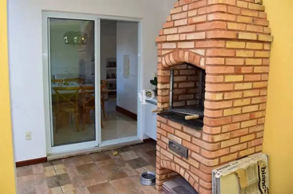 Casa de Condomínio com 3 quartos à venda, 127m2 em Conjunto Habitacional Vila Santana (Sousas), Campinas - SP - imagem 5 Foto 5 de Casa de Condomínio com 3 quartos à venda, 127m2 em Conjunto Habitacional Vila Santana (Sousas), Campinas - SP