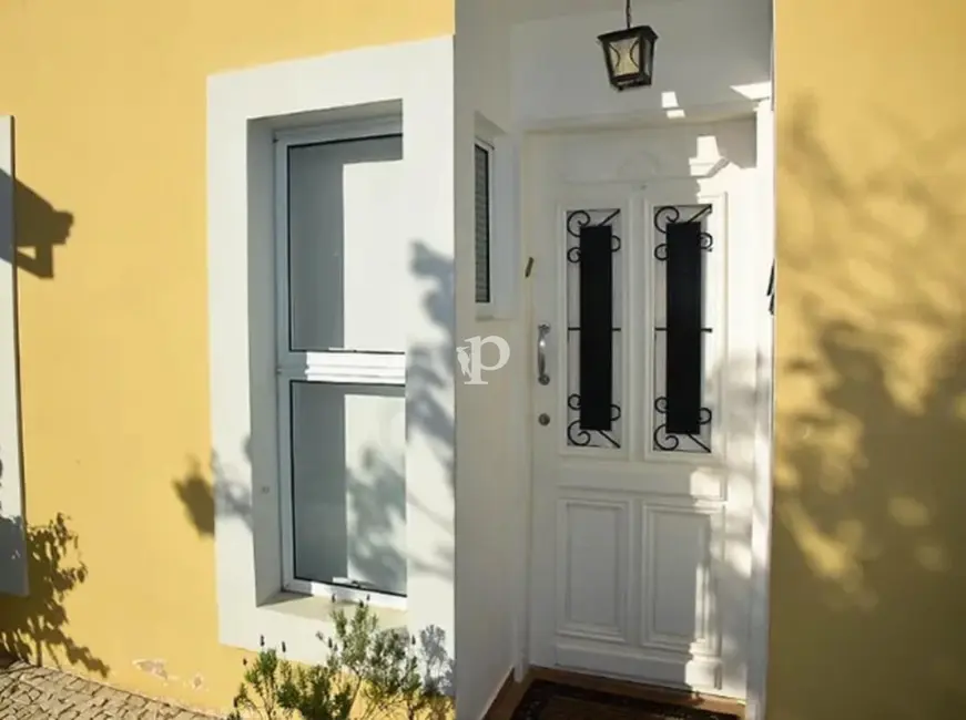 Casa de Condomínio com 3 quartos à venda, 127m2 em Conjunto Habitacional Vila Santana (Sousas), Campinas - SP - imagem 2 Foto 2 de Casa de Condomínio com 3 quartos à venda, 127m2 em Conjunto Habitacional Vila Santana (Sousas), Campinas - SP