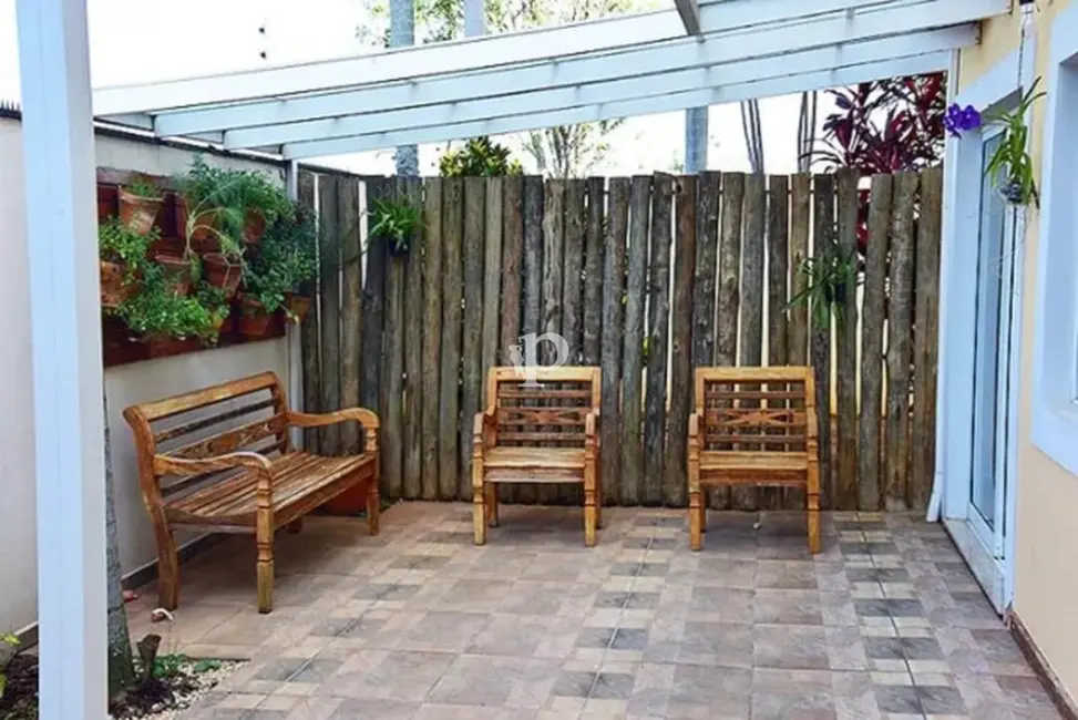 Casa de Condomínio com 3 quartos à venda, 127m2 em Conjunto Habitacional Vila Santana (Sousas), Campinas - SP - imagem 7 Foto 7 de Casa de Condomínio com 3 quartos à venda, 127m2 em Conjunto Habitacional Vila Santana (Sousas), Campinas - SP