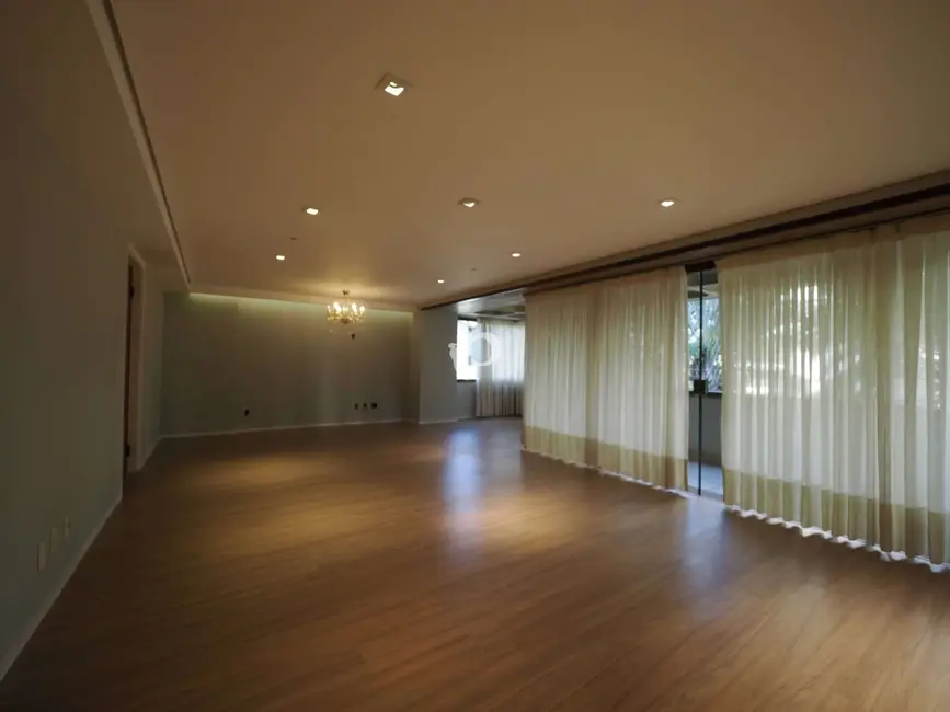 Foto 2 de Apartamento com 4 quartos à venda, 226m2 em Cambuí, Campinas - SP