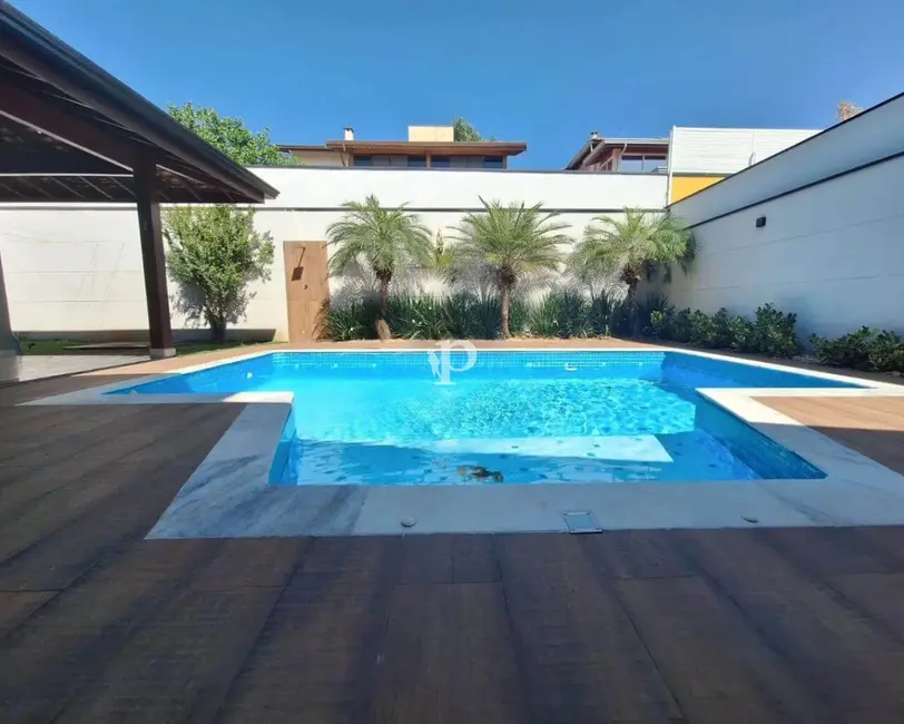 Casa de Condomínio com 3 quartos à venda, 270m2 em Condomínio Residencial Terras do Caribe, Valinhos - SP - imagem 3 Foto 3 de Casa de Condomínio com 3 quartos à venda, 270m2 em Condomínio Residencial Terras do Caribe, Valinhos - SP