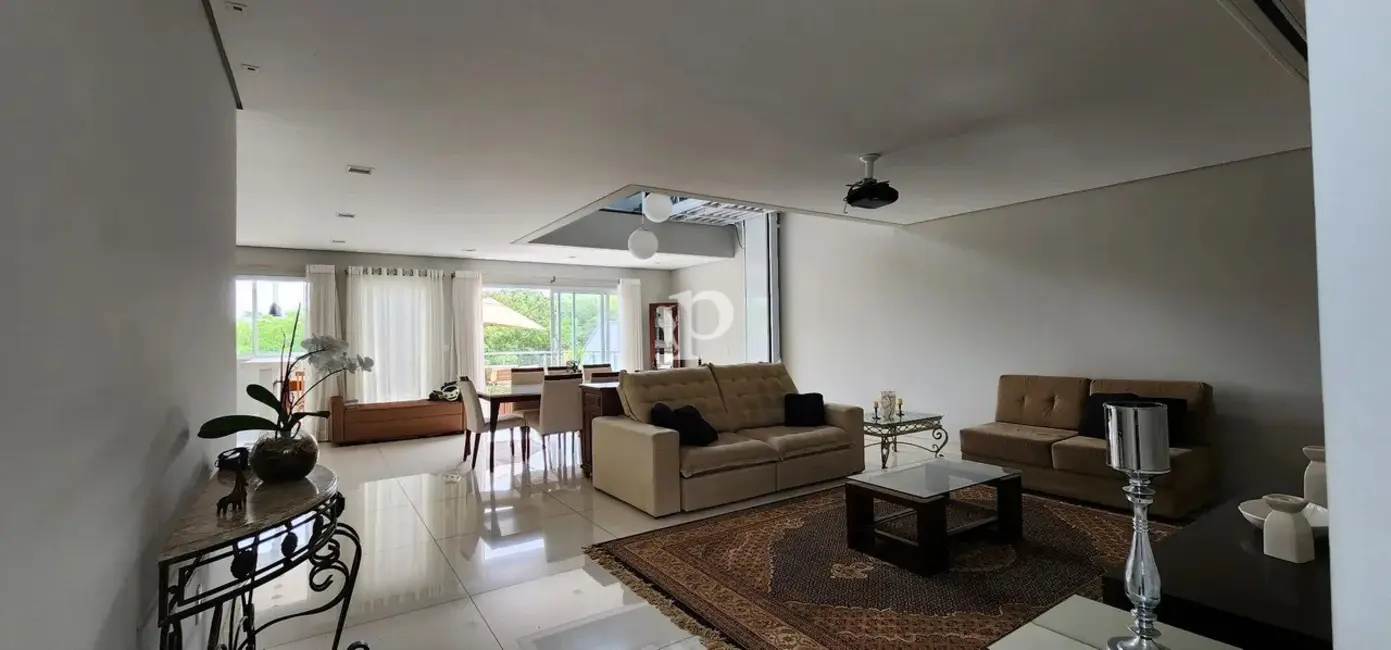 Casa de Condomínio com 3 quartos à venda, 275m2 em Parque das Quaresmeiras, Campinas - SP - imagem 2 Foto 2 de Casa de Condomínio com 3 quartos à venda, 275m2 em Parque das Quaresmeiras, Campinas - SP