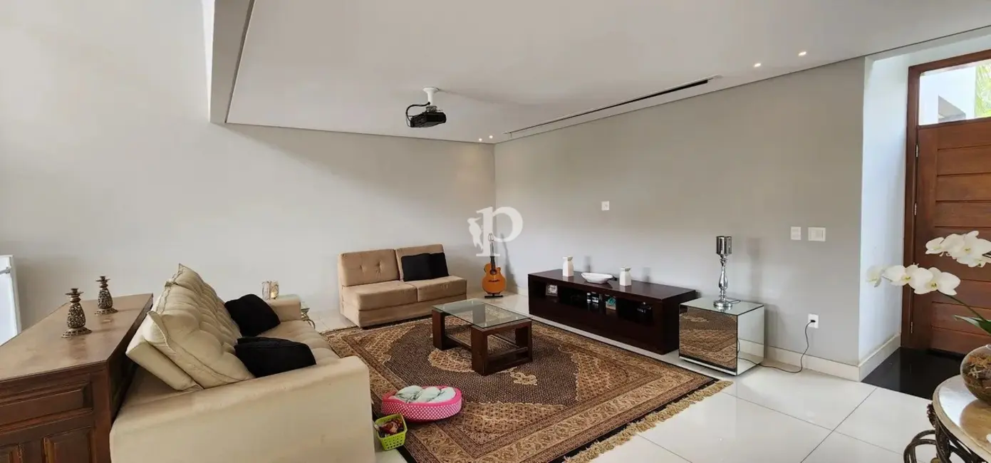 Casa de Condomínio com 3 quartos à venda, 275m2 em Parque das Quaresmeiras, Campinas - SP - imagem 4 Foto 4 de Casa de Condomínio com 3 quartos à venda, 275m2 em Parque das Quaresmeiras, Campinas - SP