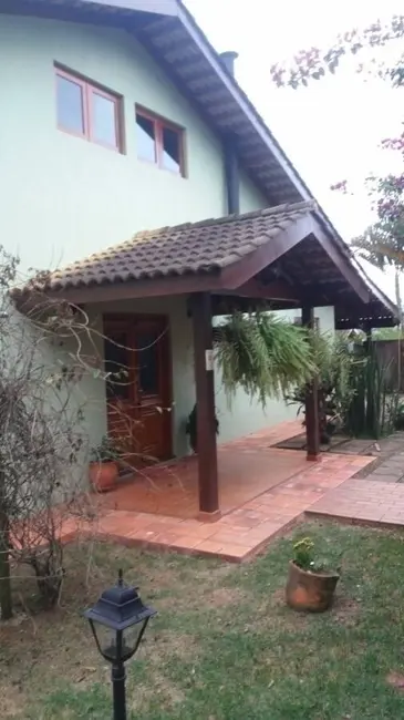 Foto 4 de Casa com 3 quartos à venda, 1100m2 em Jardim Estância Brasil, Atibaia - SP