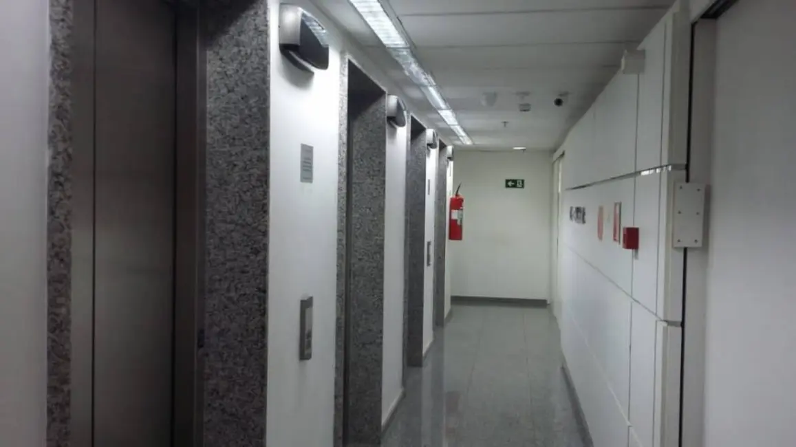 Sala Comercial à venda e para alugar, 516m2 em Santana, São Paulo - SP - imagem 7 Foto 7 de Sala Comercial à venda e para alugar, 516m2 em Santana, São Paulo - SP
