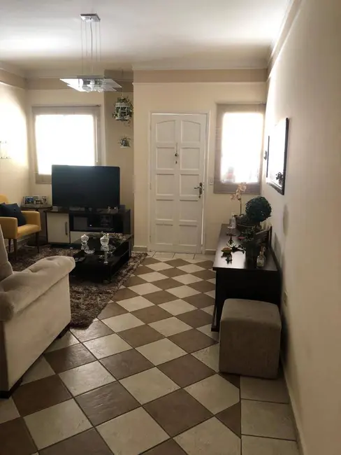 Sobrado com 3 quartos à venda, 192m2 em Vila Formosa, São Paulo - SP - imagem 4 Foto 4 de Sobrado com 3 quartos à venda, 192m2 em Vila Formosa, São Paulo - SP