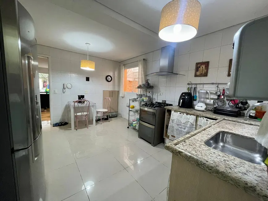 Sobrado com 2 quartos à venda, 92m2 em Vila Carrão, São Paulo - SP - imagem 6 Foto 6 de Sobrado com 2 quartos à venda, 92m2 em Vila Carrão, São Paulo - SP