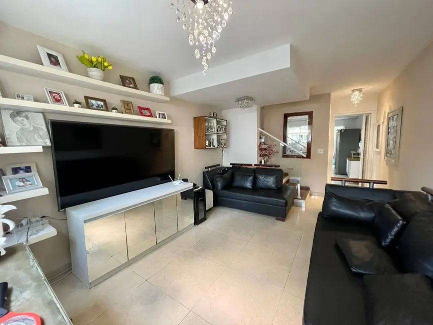 Sobrado com 2 quartos à venda, 92m2 em Vila Carrão, São Paulo - SP - imagem 1 Foto 1 de Sobrado com 2 quartos à venda, 92m2 em Vila Carrão, São Paulo - SP