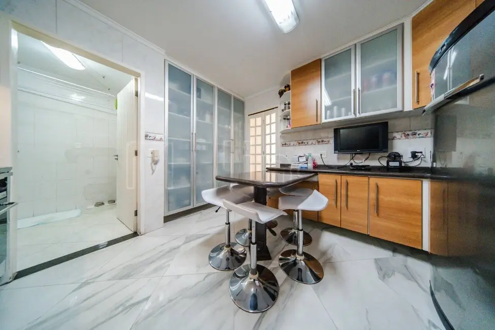 Sobrado com 3 quartos à venda, 150m2 em Vila Carrão, São Paulo - SP - imagem 7 Foto 7 de Sobrado com 3 quartos à venda, 150m2 em Vila Carrão, São Paulo - SP