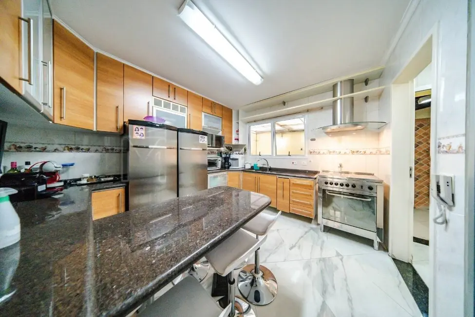 Sobrado com 3 quartos à venda, 150m2 em Vila Carrão, São Paulo - SP - imagem 9 Foto 9 de Sobrado com 3 quartos à venda, 150m2 em Vila Carrão, São Paulo - SP