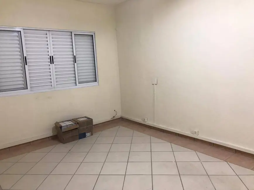 Foto 2 de Sobrado com 3 quartos para alugar, 150m2 em Vila Gomes Cardim, São Paulo - SP
