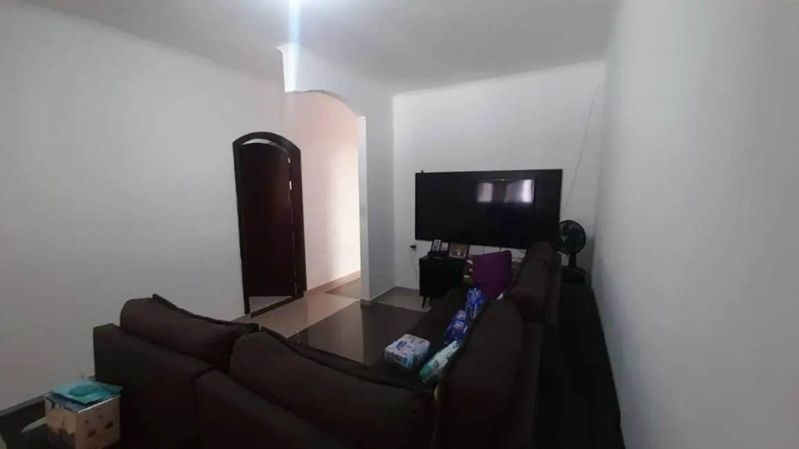 Foto 3 de Casa com 3 quartos à venda, 160m2 em Jardim Nice, São Paulo - SP