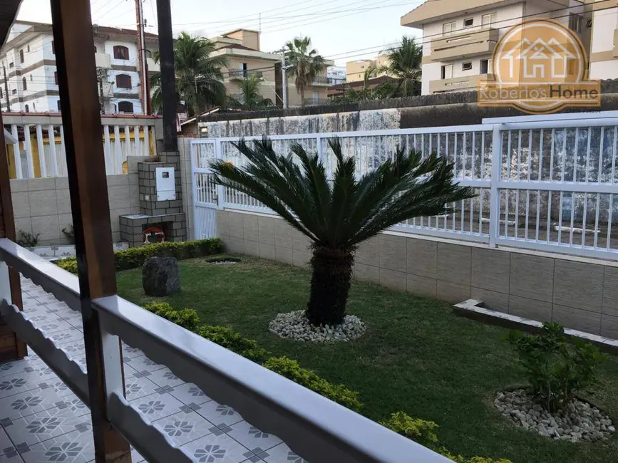 Foto 6 de Casa com 3 quartos à venda, 252m2 em Centro, Mongagua - SP