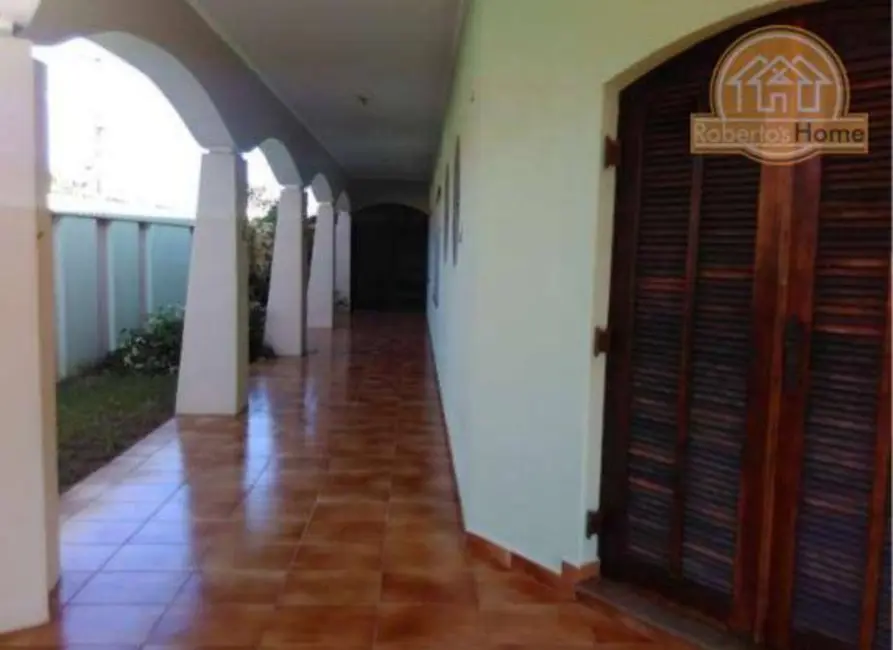 Foto 9 de Casa com 4 quartos à venda, 530m2 em Itanhaem - SP