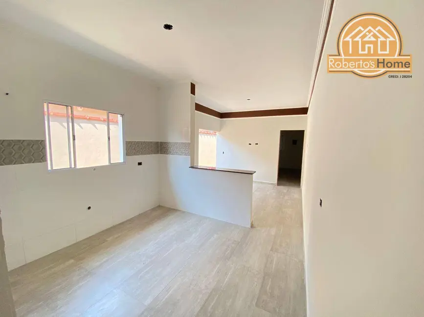 Foto 6 de Casa com 2 quartos à venda, 125m2 em Mongagua - SP