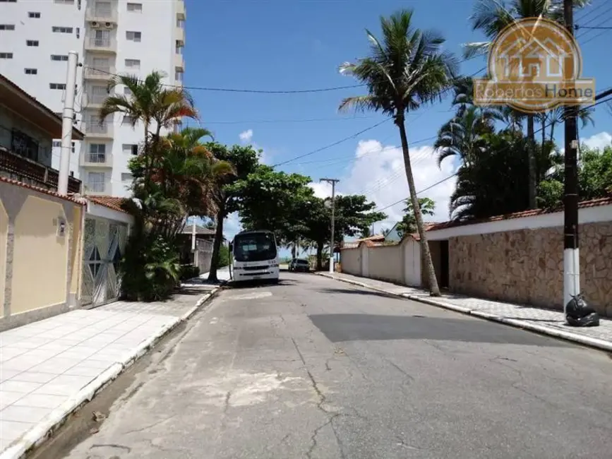 Casa com 4 quartos à venda, 408m2 em Praia Grande - SP - imagem 4 Foto 4 de Casa com 4 quartos à venda, 408m2 em Praia Grande - SP