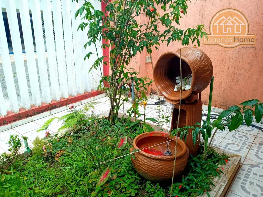 Foto 7 de Casa com 3 quartos à venda, 372m2 em Centro, Mongagua - SP