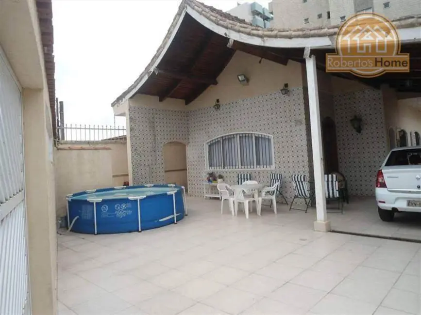 Foto 1 de Casa com 4 quartos à venda, 290m2 em Mongagua - SP