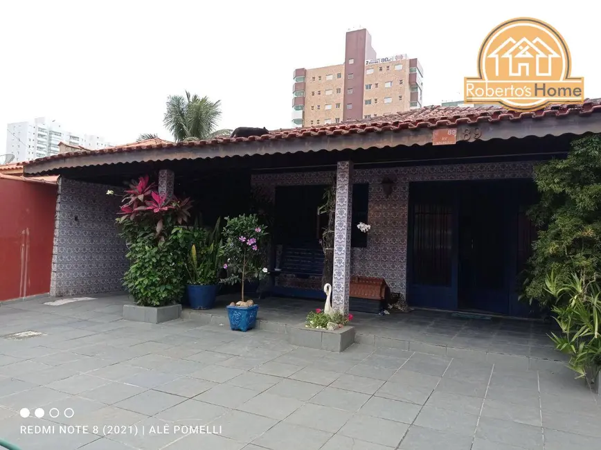Casa com 3 quartos à venda, 284m2 em Centro, Mongagua - SP - imagem 5 Foto 5 de Casa com 3 quartos à venda, 284m2 em Centro, Mongagua - SP