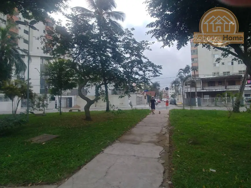 Sobrado com 2 quartos à venda, 150m2 em Aviação, Praia Grande - SP - imagem 6 Foto 6 de Sobrado com 2 quartos à venda, 150m2 em Aviação, Praia Grande - SP