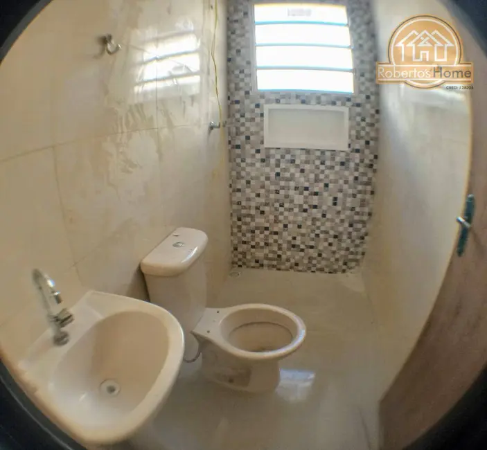 Foto 9 de Casa com 2 quartos à venda, 150m2 em Mongagua - SP