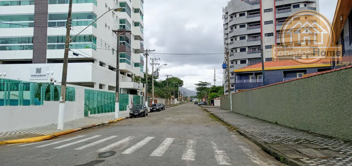 Foto 4 de Casa com 2 quartos à venda, 214m2 em Mongagua - SP