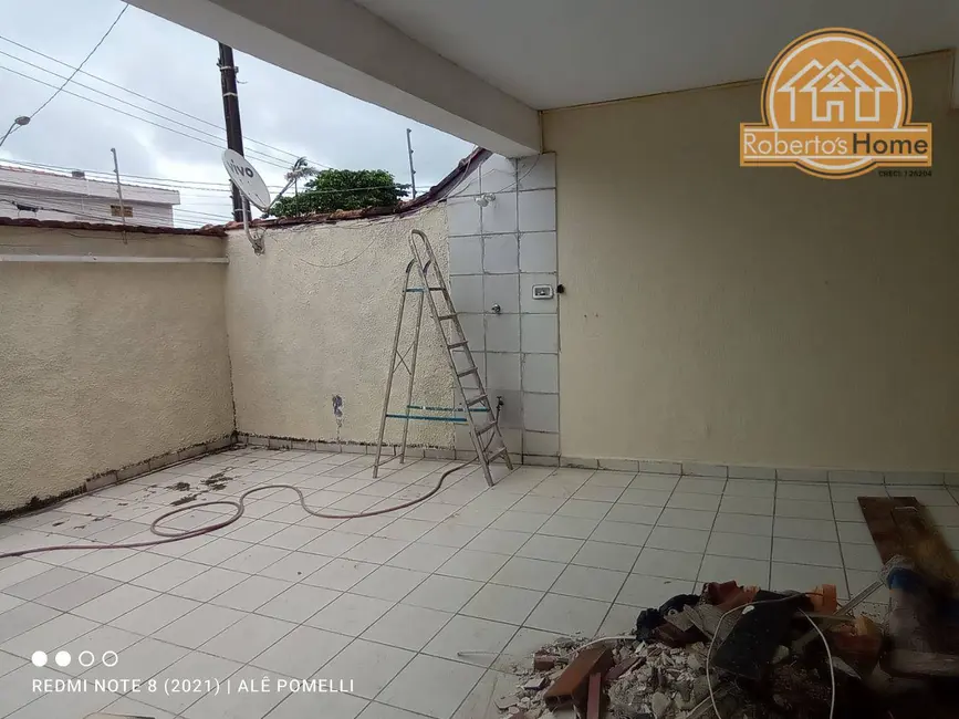 Foto 5 de Sobrado com 4 quartos à venda, 243m2 em Mongagua - SP