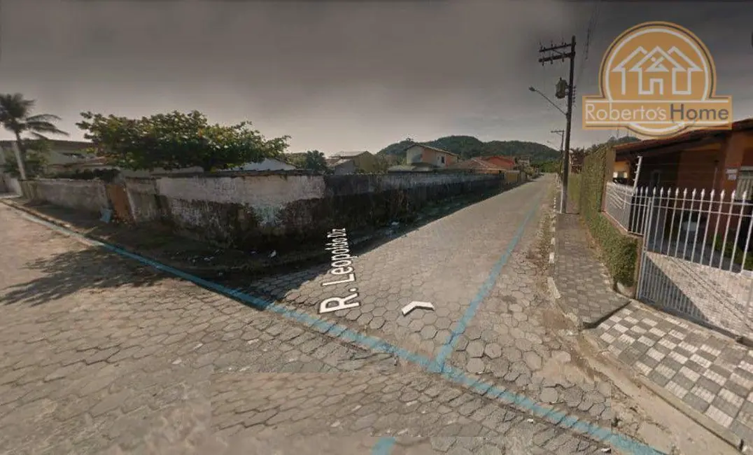 Foto 3 de Terreno / Lote à venda, 1400m2 em Itanhaem - SP