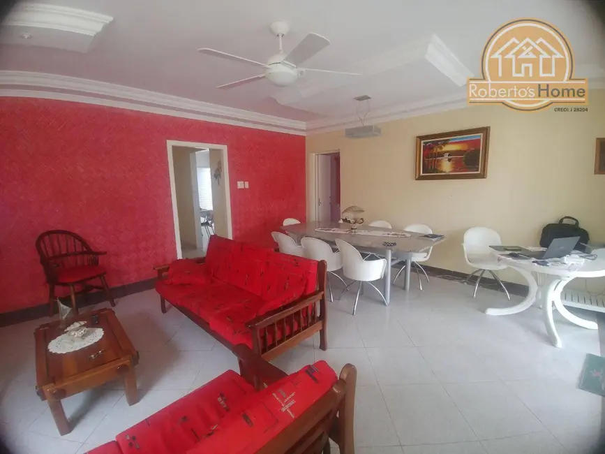 Foto 9 de Casa com 3 quartos à venda, 270m2 em Mongagua - SP