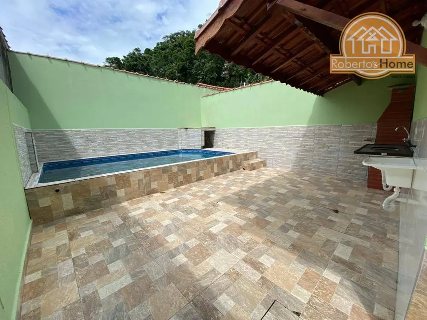 Foto 1 de Casa com 2 quartos à venda, 143m2 em Mongagua - SP